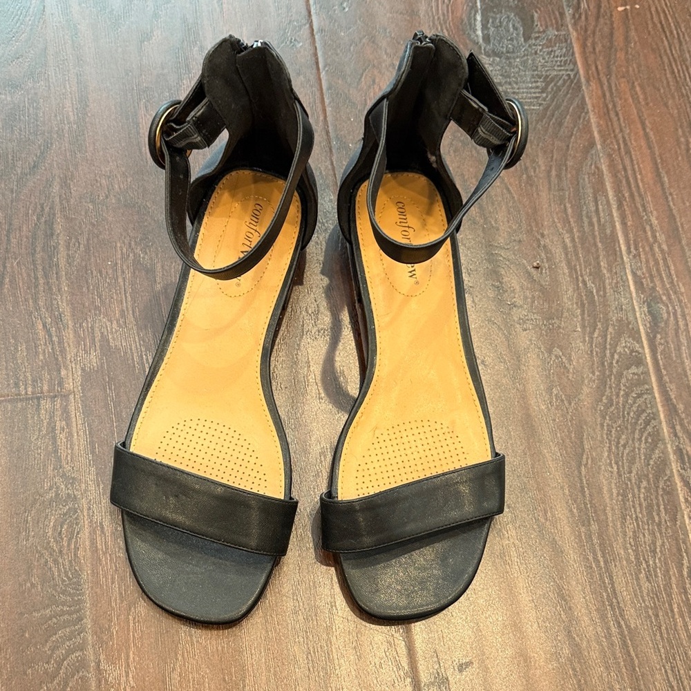 Comfortview Black Low Heel Ankle Strap Sandals